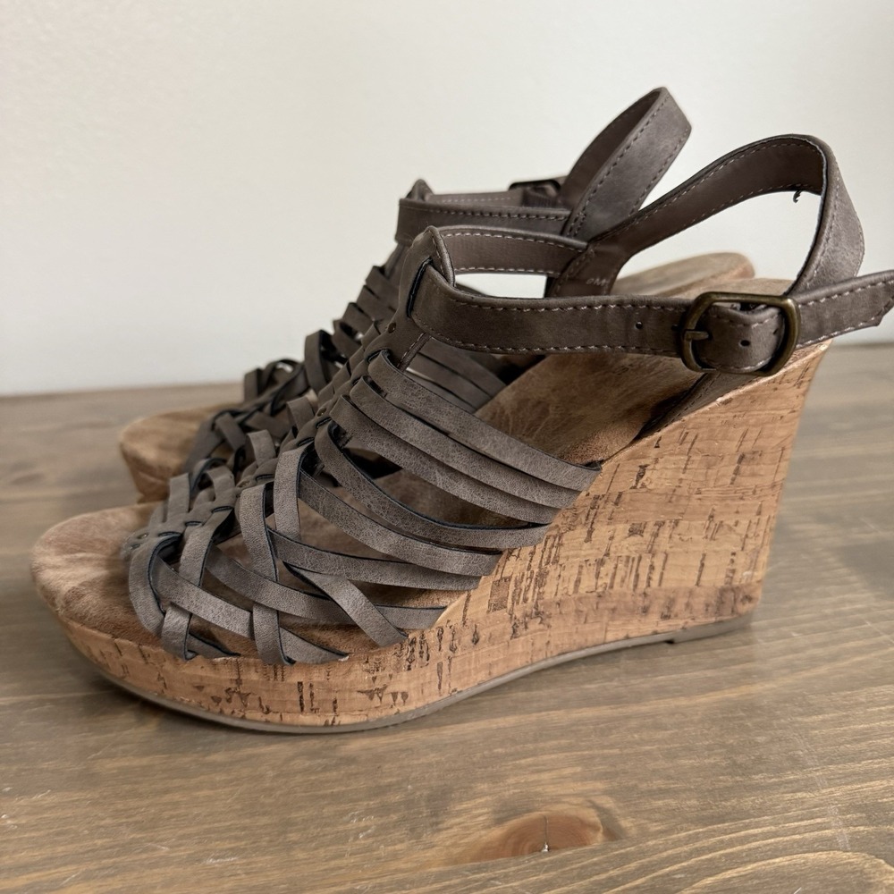 Maurice's Womens 9M Brown Strappy Cork Wedge Open‎ Toe Sandals Heel - Picture 2 of 10